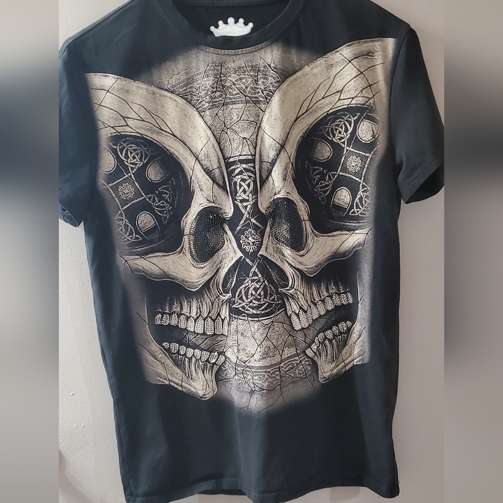Heads Or Tails Vintage Y2k Black Skull Graphic Men's T-Shirt.